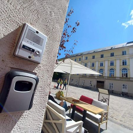 Peaceful Studio On Rynok Square Lemberg Exterior foto