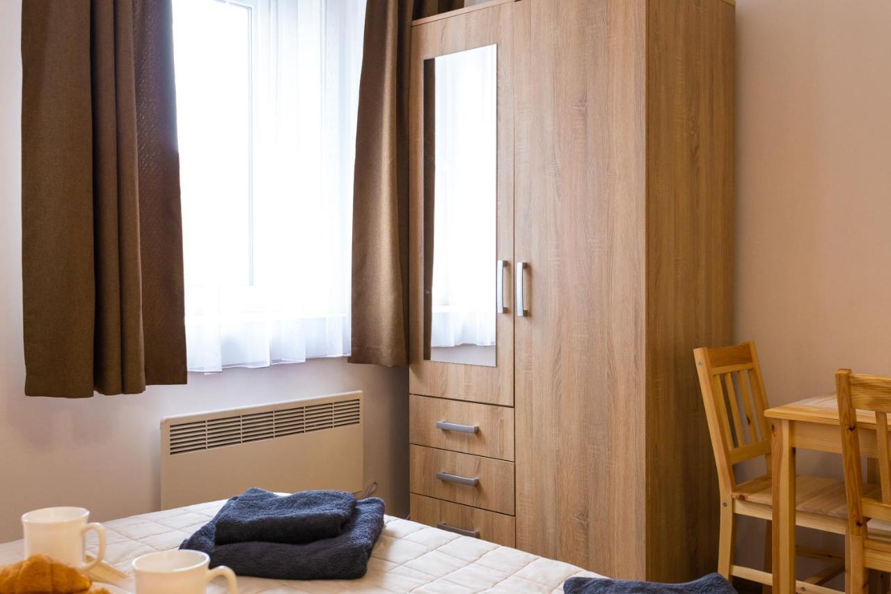Peaceful Studio On Rynok Square Lemberg Exterior foto